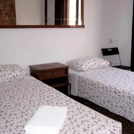 Arosa 2* Barcelona